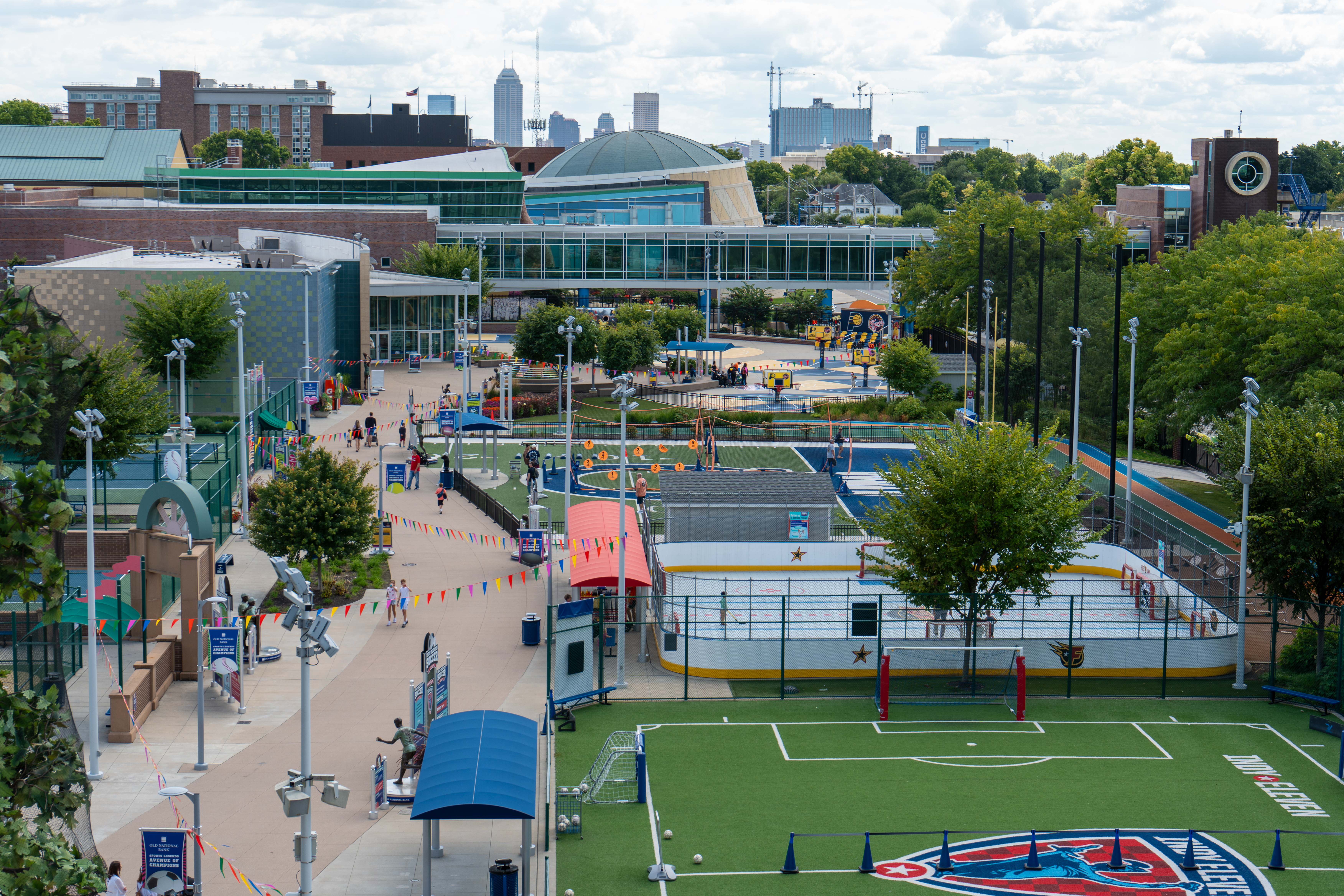 INDIANAPOLIS CHILDREN'S MUSEUM FERRIS WHEEL EXPERIENCE - Photo 11
