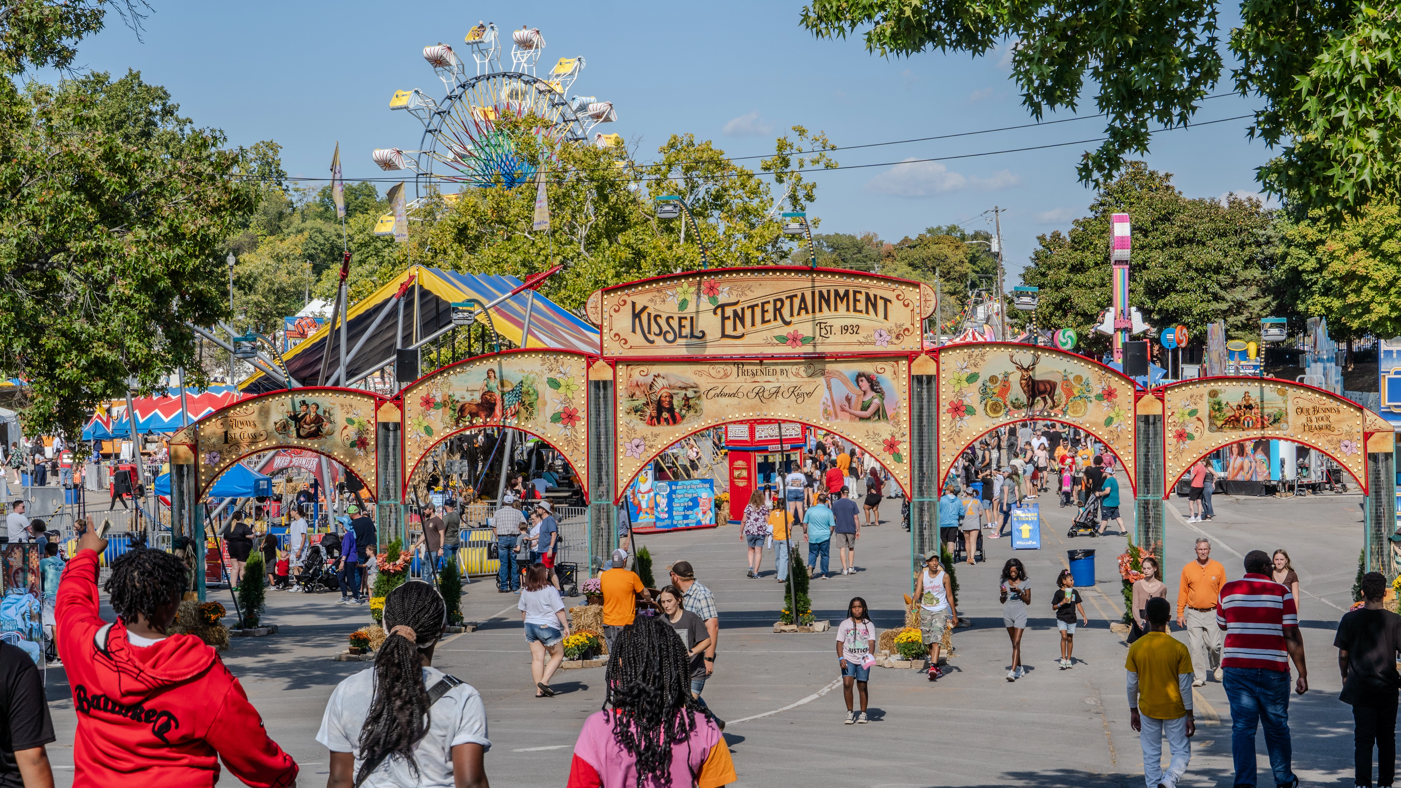 KNOXVILLE CARNIVAL - Photo 6