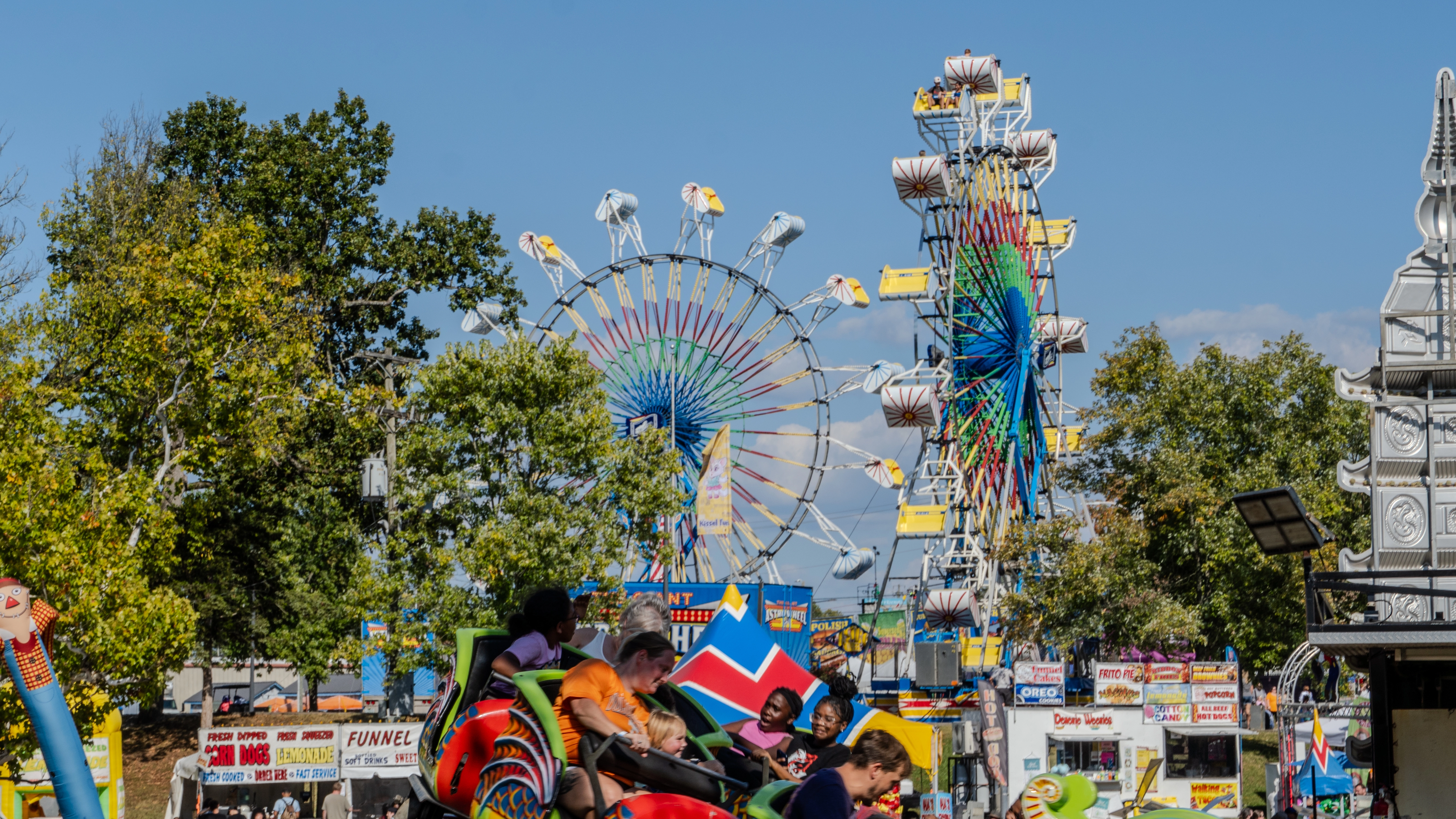 KNOXVILLE CARNIVAL - Photo 8